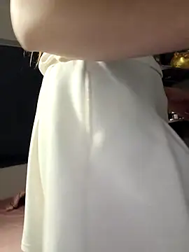 Snapshot of susu_baby chatting on June 25, 10:15 pm susu baby online show from June 25, 10:15 pm