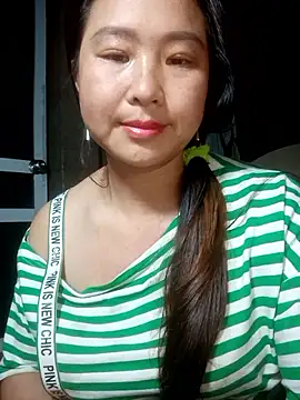 Snapshot of suki-lady chatting on November 1, 6:13 pm suki-lady online show from November 1, 6:13 pm