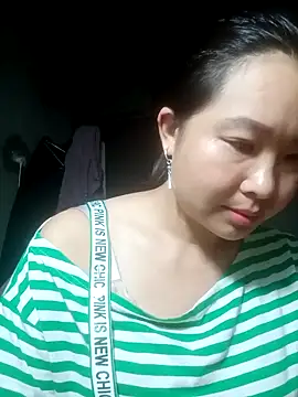 Snapshot of suki-lady chatting on November 8, 4:05 am suki-lady online show from November 8, 4:05 am