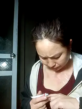 Snapshot of suki-lady chatting on December 1, 2:45 am suki-lady online show from December 1, 2:45 am