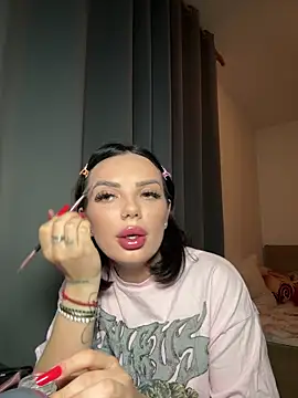 -RAHELA- online show from November 8, 3:15 pm