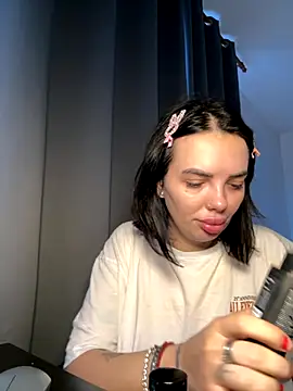 -RAHELA- online show from November 10, 10:31 am