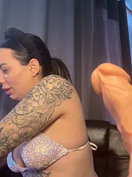 -RAHELA- online show from October 19, 7:11 am