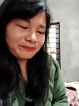 Snapshot of kute-00 chatting on November 28, 2:23 am kute-00 online show from November 28, 2:23 am