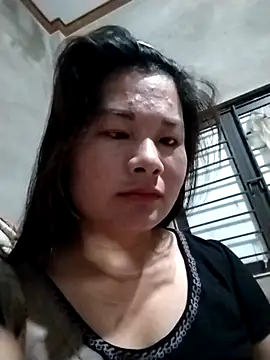 kute-00 online show from April 26, 1:41 pm