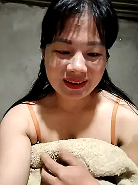 Snapshot of kute-00 chatting on November 2, 3:22 am kute-00 online show from November 2, 3:22 am