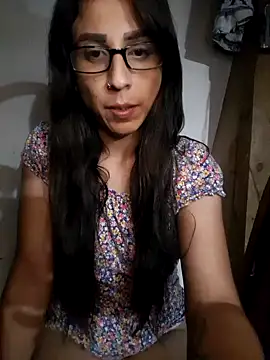 Snapshot of Lindasimpson chatting on September 15, 11:32 am Lindasimpson online show from September 15, 11:32 am