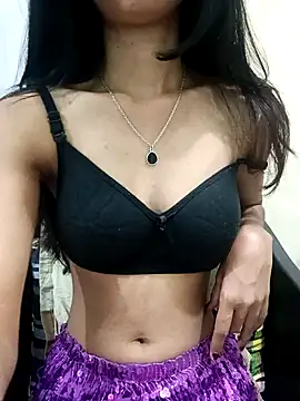 Daizy Shah online show from November 23, 12:15 pm