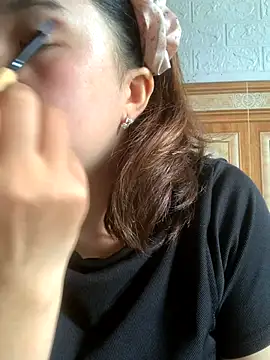 Snapshot of Lonnina chatting on October 10, 2:01 am Lonnina online show from October 10, 2:01 am