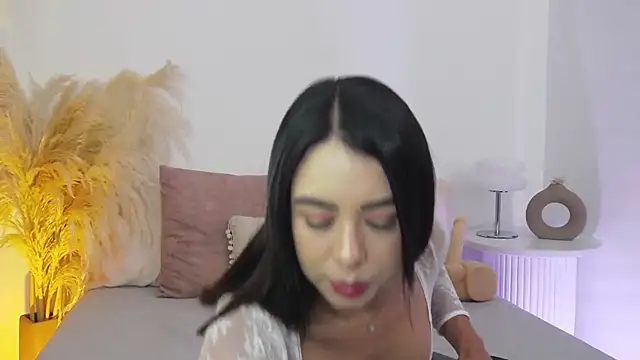 NicolleSteel online show from March 8, 1:47 pm