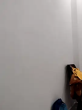 Shikha-mehra7 online show from February 23, 1:55 pm