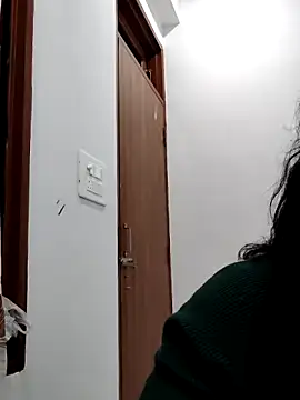 Shikha-mehra7 online show from February 17, 6:38 pm