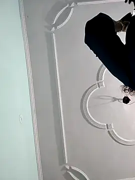 Shikha-mehra7 online show from February 8, 7:00 pm