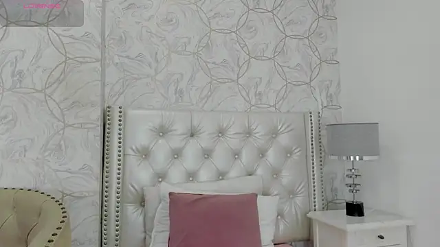 amara rousse online show from October 18, 11:45 am