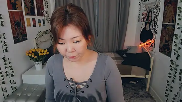 Snapshot of nazu_chan chatting on October 10, 11:11 am nazu chan online show from October 10, 11:11 am