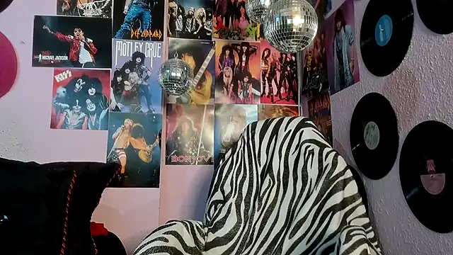 Avril Maria online show from February 13, 6:41 pm