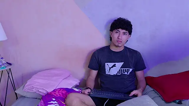 Laura and Kevin online show from September 10, 2:16 pm