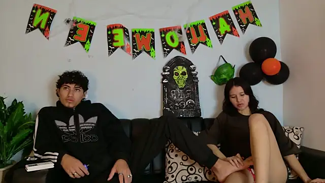 Laura and Kevin online show from October 7, 3:24 pm