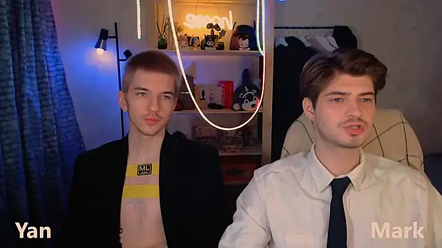 Snapshot of itsyanbb chatting on December 19, 4:38 am itsyanbb online show from December 19, 4:38 am