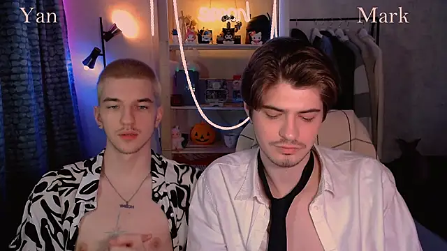 Snapshot of itsyanbb chatting on March 21, 3:38 pm itsyanbb online show from March 21, 3:38 pm