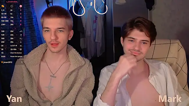 Snapshot of itsyanbb chatting on December 16, 4:39 am itsyanbb online show from December 16, 4:39 am