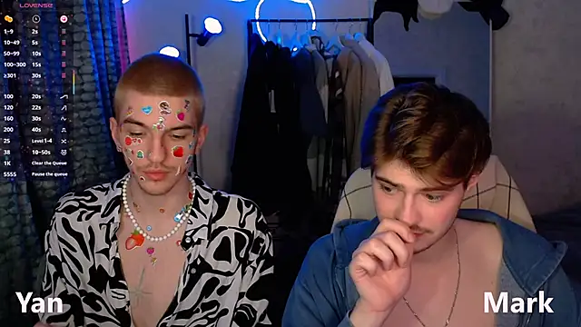 Snapshot of itsyanbb chatting on November 15, 3:27 pm itsyanbb online show from November 15, 3:27 pm