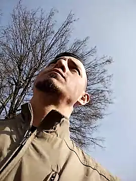 JuanD vero online show from March 7, 1:05 pm