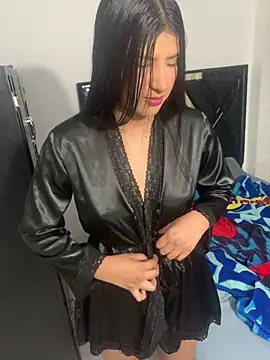 Snapshot of zoeandangel chatting on October 3, 6:59 am zoeandangel online show from October 3, 6:59 am