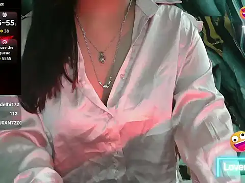 Snapshot of Dream_Kavya chatting on October 24, 5:17 am Dream Kavya online show from October 24, 5:17 am