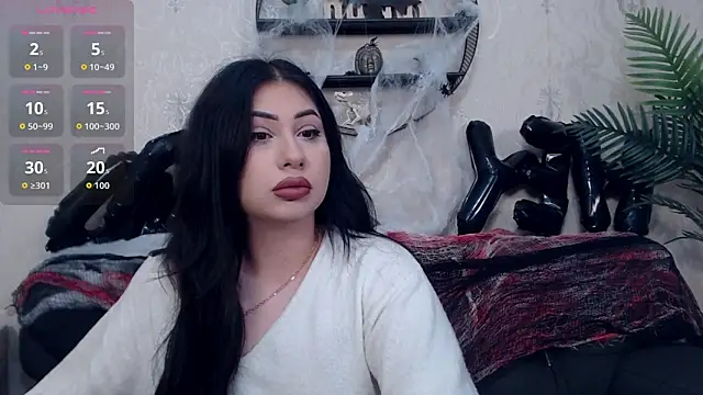 AnaysDivine online show from October 19, 3:20 am