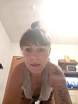 Snapshot of Nikita2406 chatting on October 25, 6:41 pm Nikita2406 online show from October 25, 6:41 pm