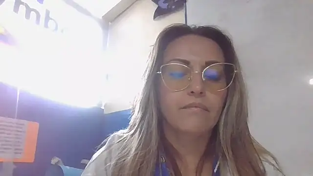 Snapshot of -AngelNova- chatting on November 10, 12:54 pm -AngelNova- online show from November 10, 12:54 pm