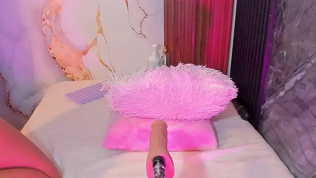 sarah babee  online show from September 9, 1:31 pm