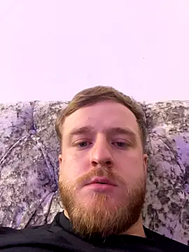 Girthyone20 online show from September 14, 7:58 pm