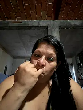 Snapshot of nimsix chatting on September 12, 12:11 am nimsix online show from September 12, 12:11 am