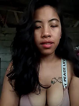 Snapshot of Yapsyxx chatting on October 21, 12:43 am Yapsyxx online show from October 21, 12:43 am