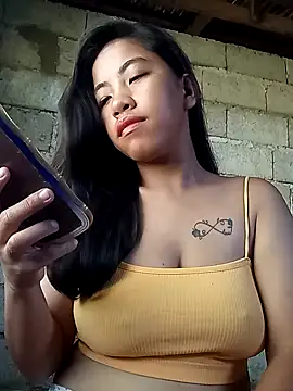 Snapshot of Yapsyxx chatting on November 28, 12:00 am Yapsyxx online show from November 28, 12:00 am