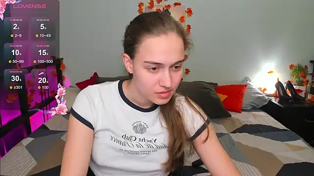 Snapshot of Alisa__Kelly chatting on November 8, 1:42 am Alisa Kelly online show from November 8, 1:42 am