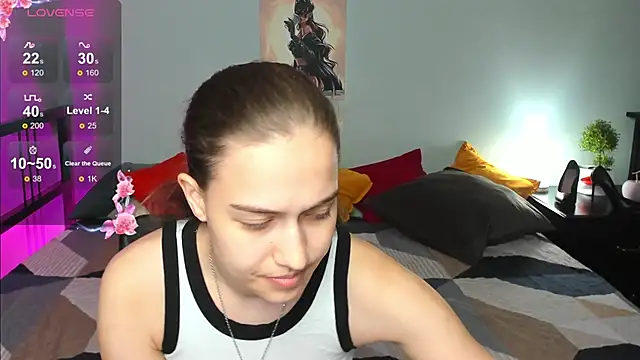 Snapshot of Alisa__Kelly chatting on October 24, 1:04 am Alisa Kelly online show from October 24, 1:04 am