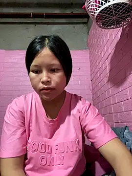 Snapshot of O_o_UwU_o_O chatting on October 21, 10:03 am O o UwU o O online show from October 21, 10:03 am