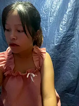 Snapshot of O_o_UwU_o_O chatting on September 22, 3:12 am O o UwU o O online show from September 22, 3:12 am