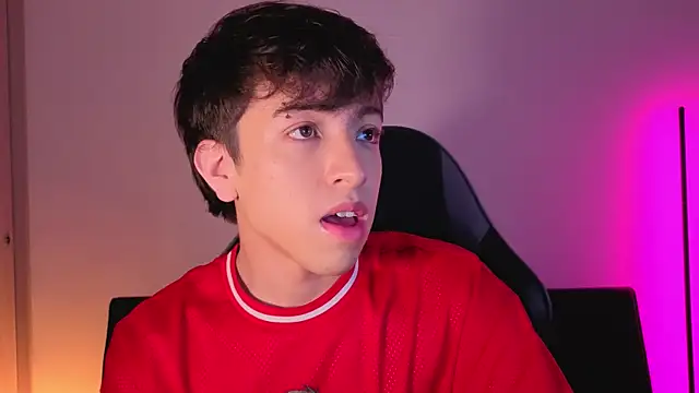 onlinenico online show from November 29, 8:09 pm