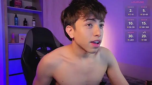 onlinenico online show from November 20, 8:09 pm