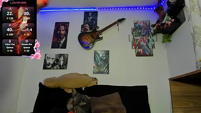 moonligth18 online show from February 23, 10:32 pm