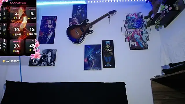 moonligth18 online show from October 28, 12:44 am