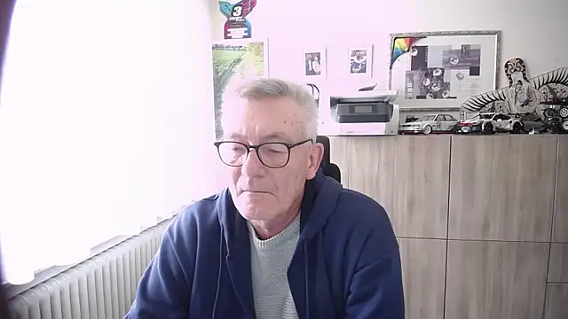 randyandy67 online show from November 10, 11:48 am