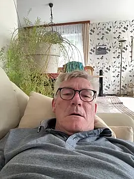 randyandy67 online show from July 5, 9:05 am