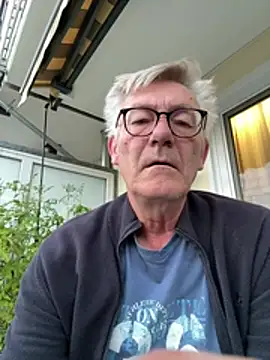 randyandy67 online show from August 6, 4:07 am