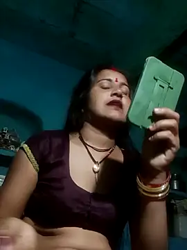 Snapshot of Sexi_pushpa chatting on February 8, 7:17 am Sexi pushpa online show from February 8, 7:17 am