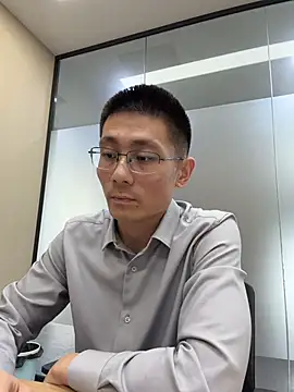 miniyellower online show from November 6, 6:50 am